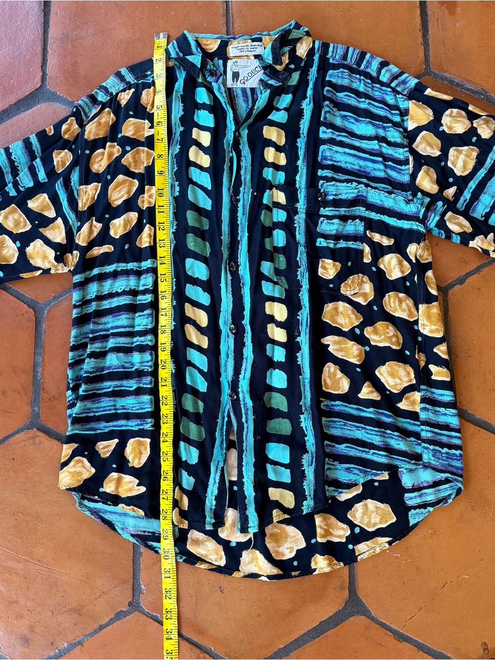 Vintage Goouch Shirt Mens Size M Graffiti All Over Print Abstract Artistic Rayon - Picture 4 of 5
